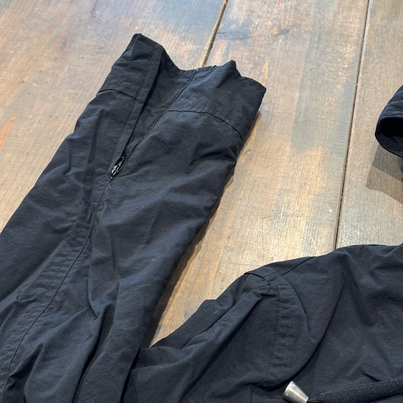 i. e. Relaxed Vintage Women’s Long Sleeve Black 100% Nylon Hoodie Zip Jacket Med - Picture 2 of 8